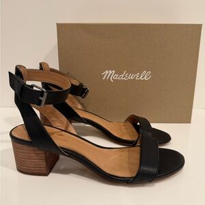 Madewell Simple Mid-Heel Sandal in Leather - 7